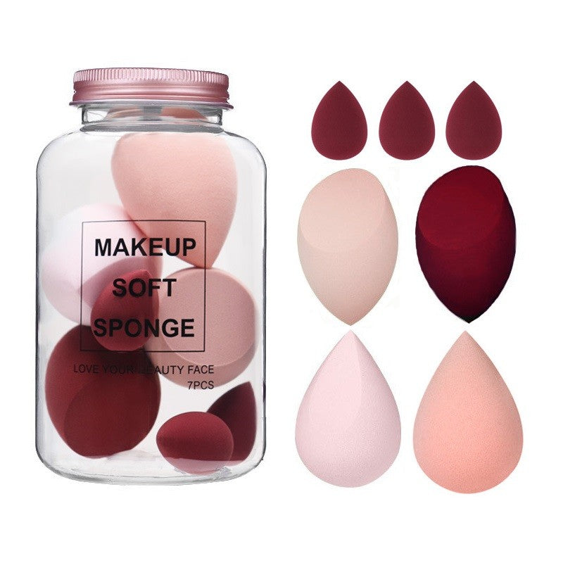 7 CREAMY RED DUO makiažo priemonių rinkinys.